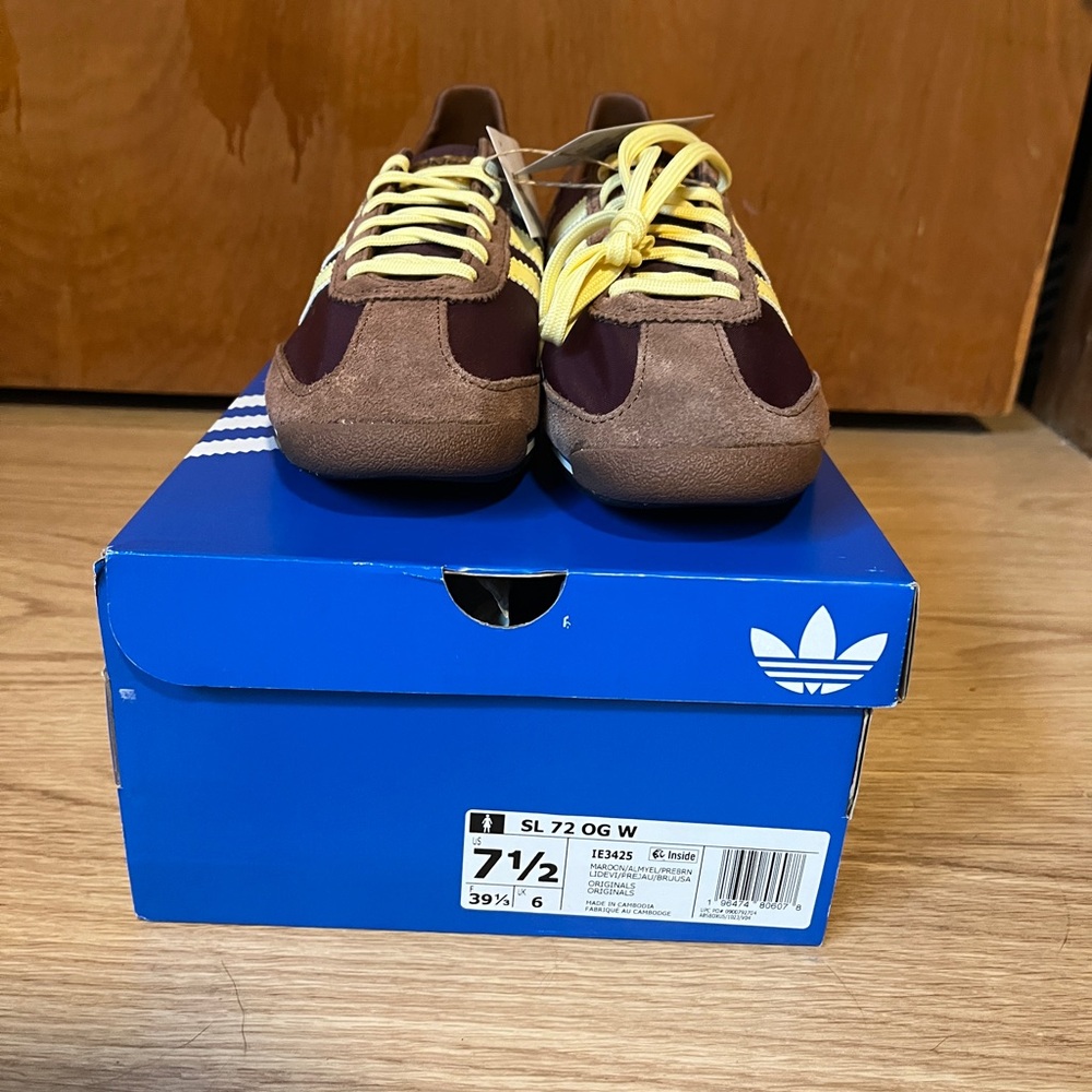 Women’s Adidas SL 72 OG Maroon Preloved Brown
Style ID: IE3425
Size: US W 7.5